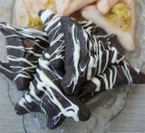 Chocolate Hamantaschen Recipe Easy | Dandk Organizer