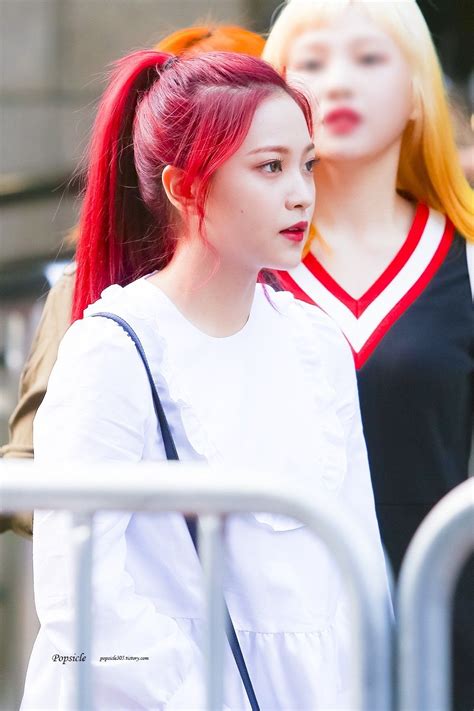 red velvet hair color kpop - Nu Demers