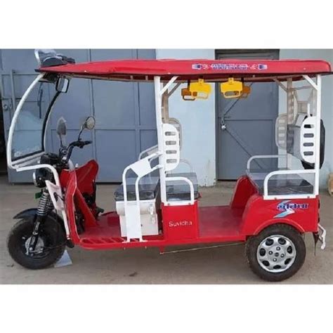 Suvidha Red E Rickshaw Vehicle Capacity 4 Seater At Rs 142000 In Lucknow