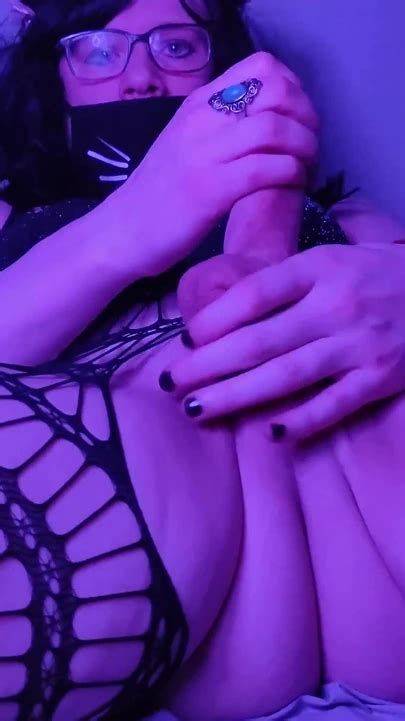 Powerful Moment From Close Up Deep Dildo Fucking And JOI Shemale Big