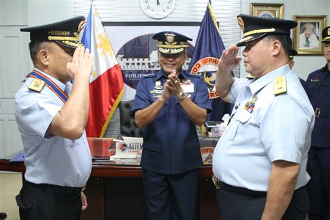 Philippine Coast Guard On Twitter Look Philippine Coast Guard Pcg