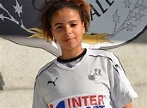 Amiens Sc Football Ines Karaoun La Titi Parisienne