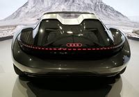 Présentation vidéo Audi Skysphere Concept le transformer