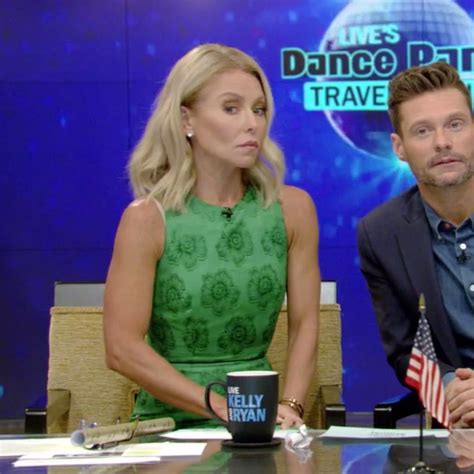 Kelly Ripa S Green Dress Big Blonde Hair