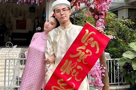 H I B N Th N N M To N Hot Girl Con D U Nh H O M N Gi U C