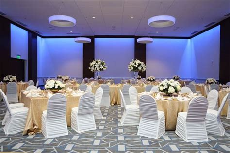 Radisson Hotel La Crosse - La Crosse, WI - Wedding Venue