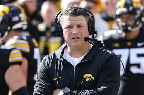 Maryland to hire Brian Ferentz as Senior Offensive Assistant - Hawk Fanatic