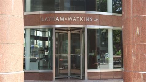 Law Firm Latham And Watkins Grows Esg Practice With New Partner Hires