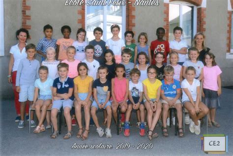 Photo De Classe Ce De Ecole La Fleuriee Copains D Avant Riset