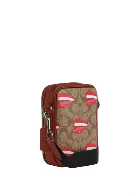 Jual Coach Coach X Tom Wesselmann Stanton Crossbody In Signature Canvas