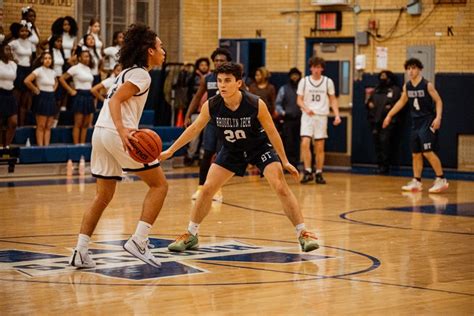 Varsity Basketball Battles for Redemption — The Midwood Argus