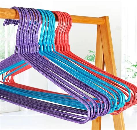 Set 10 Ganchos Para Ropa De Acero Plastificado Colores 42cm Mercado Libre