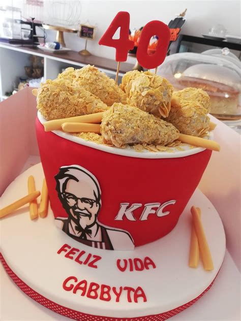 This kfc barrel cake : r/ATBGE