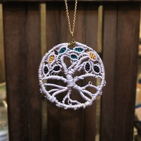 Arbre de vie collier fait à la main en Micro macramé gris Etsy France