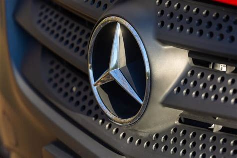 2019 Mercedes-Benz Metris Cargo Van Review - Real Van Living | The ...