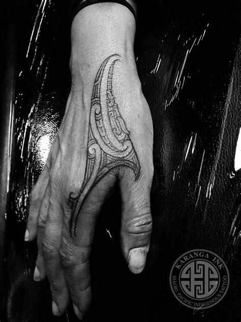 Māori hand tattoo (Hand Tā moko) | Karanga Ink