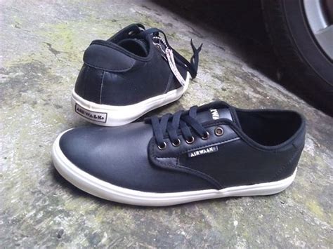 Jual Original Full AIRWALK Black BNIB Sepatu Casual Sekolah Keren