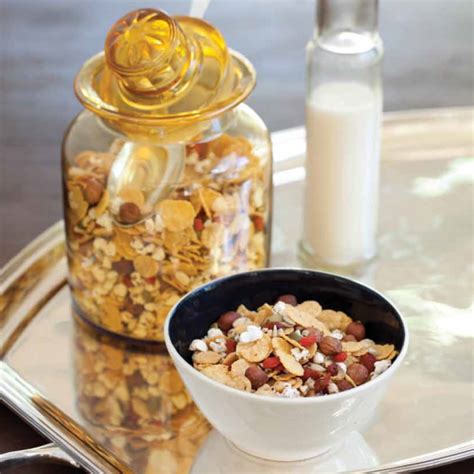 Gorgeous Gluten-free Muesli - Janella Purcell