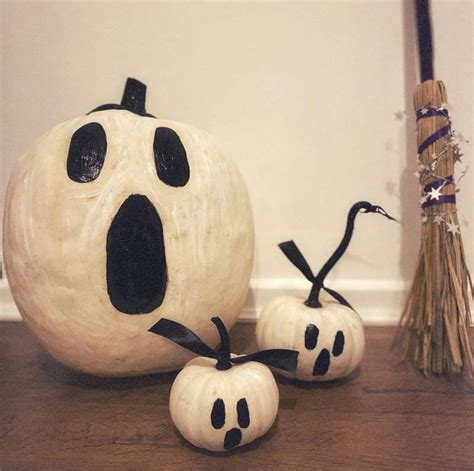 Easy Pumpkin Painting Ideas For Halloween Fall