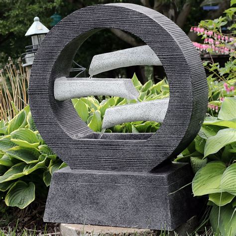 Large Modern Outdoor Fountains - Outdoor Fountains