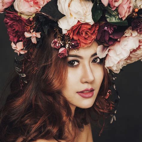 Nhìn lại hành trình nhan sắc của hot girl Hà Lade sau 5 năm