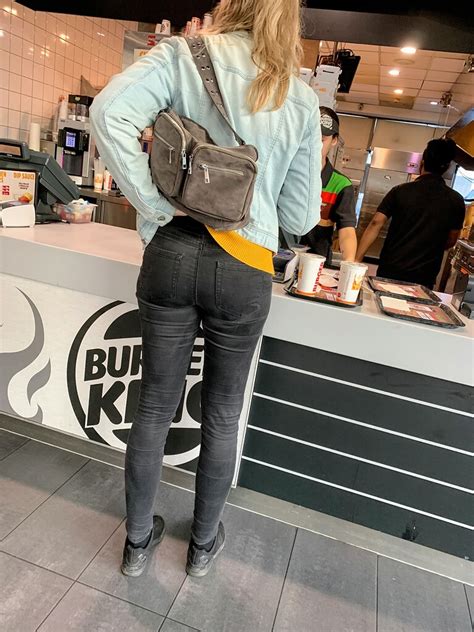 Sweet Ass Tight Jeans Forum