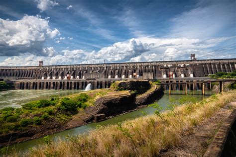 Gera O De Energia No Primeiro Semestre Da Usina Hidrel Trica De Itaipu