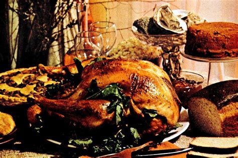 The First Thanksgiving Recipes For A Tasty Traditional Thanksgiving Dinner 1975 Click Americana