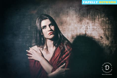 German Thin Brunette Model Vanessa Bartsch Vibeswithnessaaa Nude OnlyFans Fapezy