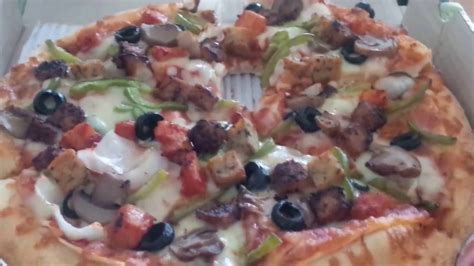 Dominos Non Veg Supreme Pizza With Garlic Bread Youtube