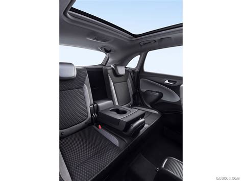 2017 Vauxhall Crossland X - Interior, Rear Seats | Caricos