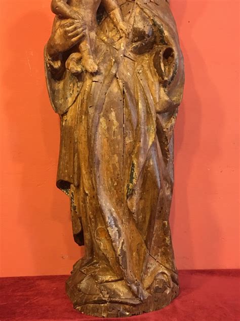 Vierge à l Enfant en bois polychromé XIe au XVe siècle N 75514