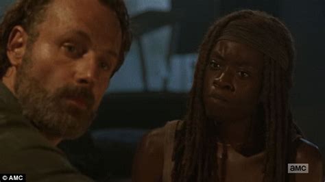 Rick Grimes And Michonne Scavenge On The Walking Dead Daily Mail Online