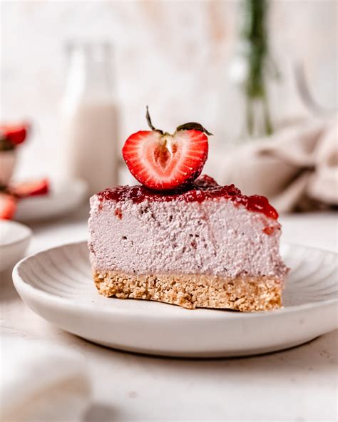 Creamy No Bake Vegan Strawberry Cheesecake Gluten Free The Banana