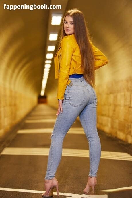 Olivia Sparkle Oliviaspark Nude Onlyfans Leaks Fappening Page Fappeningbook