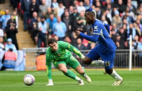 Chelsea waste FA Cup chance as Nicolas Jackson lets Man City off the ...