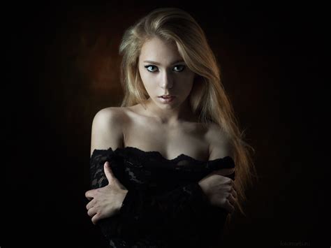 Wallpaper Women Blonde Portrait Arms Crossed Bare Shoulders