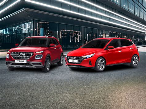 Hyundai I20 2020 Vs Venue Dct Variant Performance Fuel Efficiency