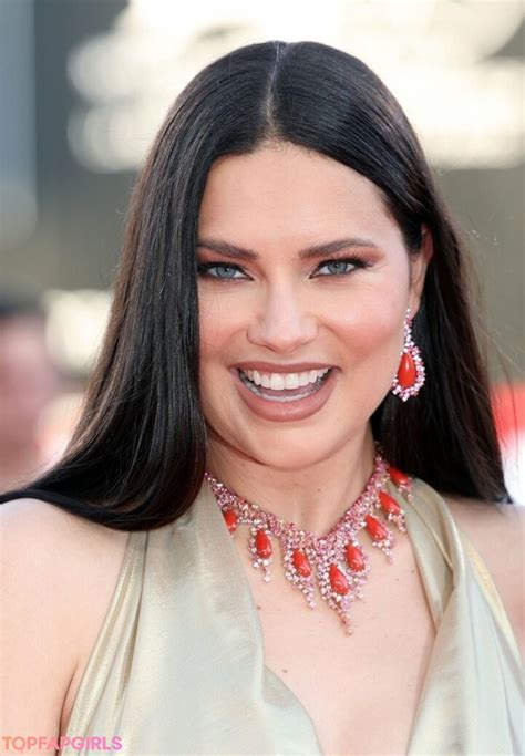Adriana Lima Nude OnlyFans Leaked Photo TopFapGirls