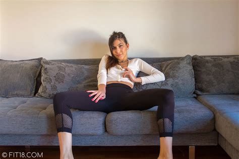 Forumophilia PORN FORUM F1t18 Teen Half Indigenous Model