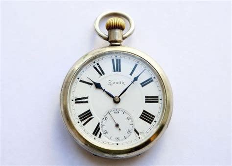 Старинные карманные швейцарские часы Zenith Цена 16 999 руб. Полностью ...