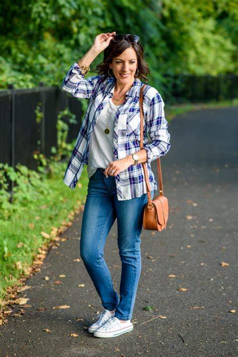 Fall Plaid Shirt Outfit