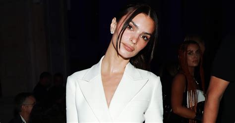 Emily Ratajkowski Has Blistering Response To Blonde On Netflix