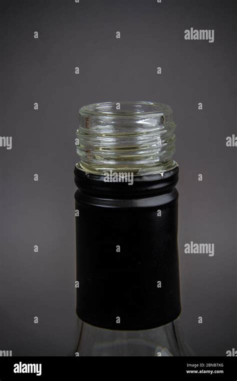 Screw Top Wine Bottle Stock Photo Alamy