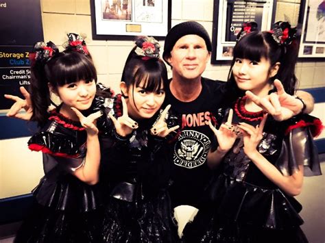 Sleeping Turtle 眠る海亀 BABYMETALRed Hot Chili Peppers Babymetal 2016 U K Tour完走