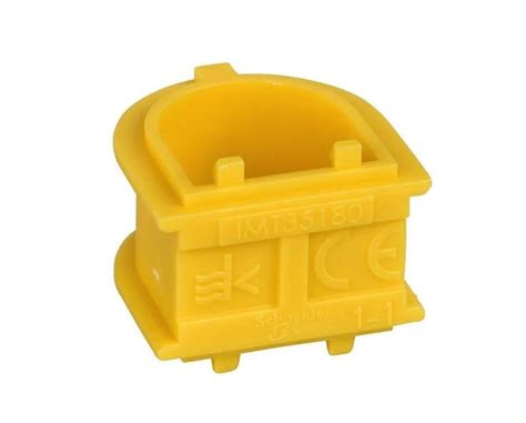 Соединитель IMT35180 для установочных коробок (подрозетников IMT35150 ...