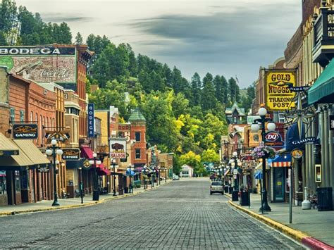 The Most Beautiful Small Towns In America Midwest Vacations Small