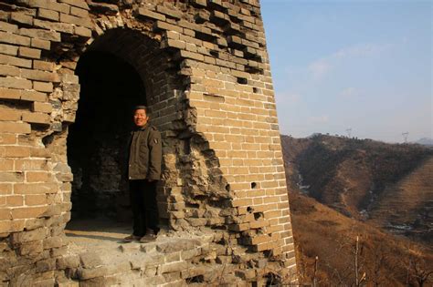 China S Great Wall Is Crumbling In Many Places Can It Be Saved