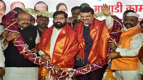 Tussle Over ‘real Shiv Sena Maha Dycm Fadnavis Says Shinde Camp Will