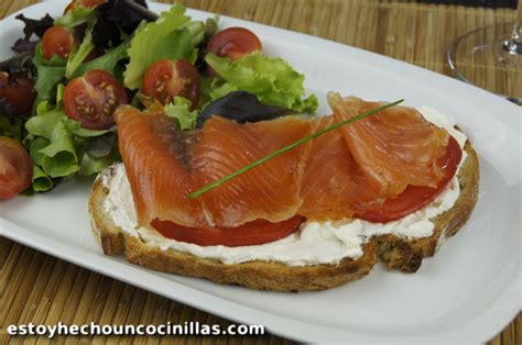 Receta De Tosta De Salm N Ahumado En Aceite Cena R Pida